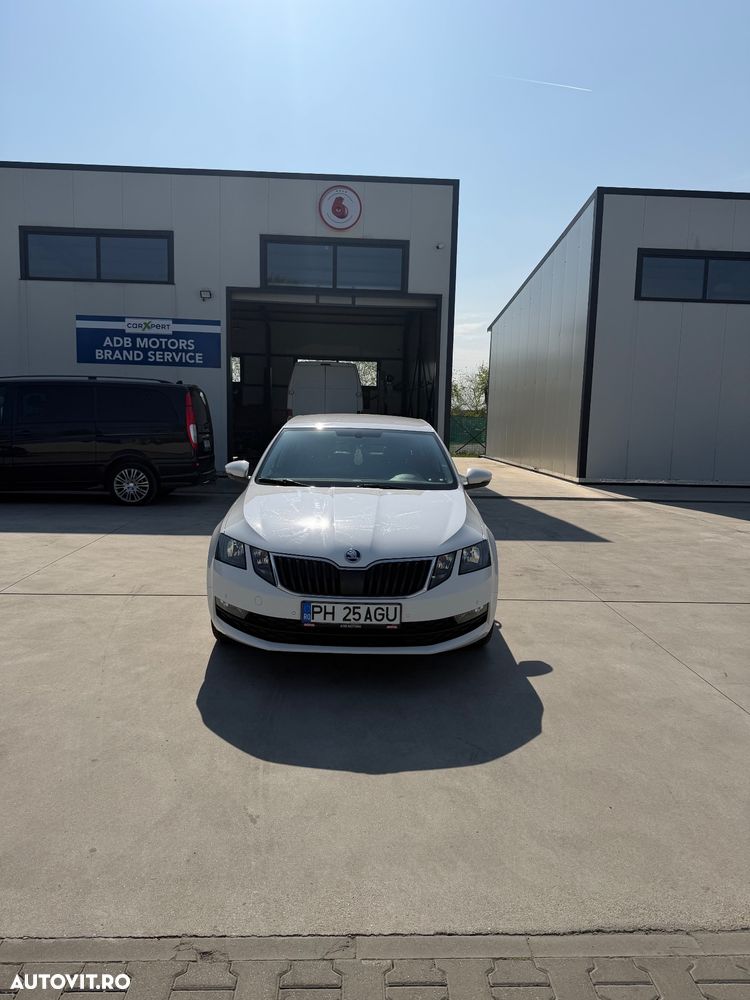 Skoda Octavia 1.6 TDI Clever - 2