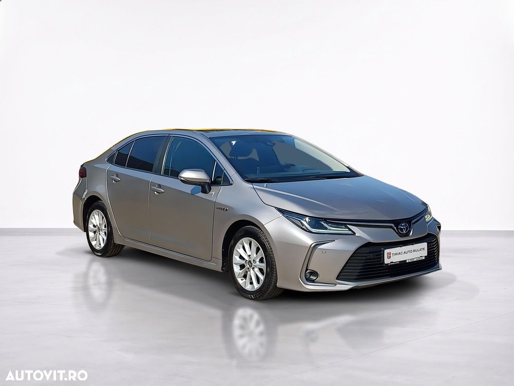 Toyota Corolla 1.8 HSD Dynamic - 8
