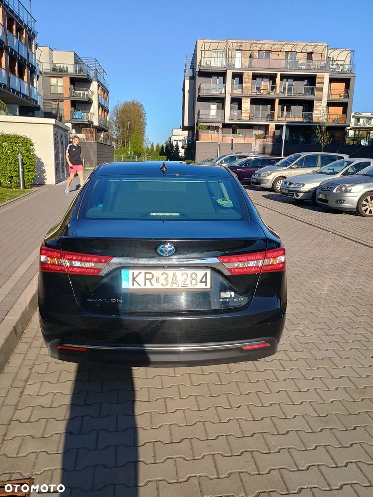 Toyota Avalon - 4