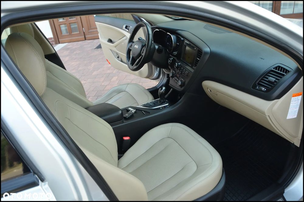 Kia Optima - 33
