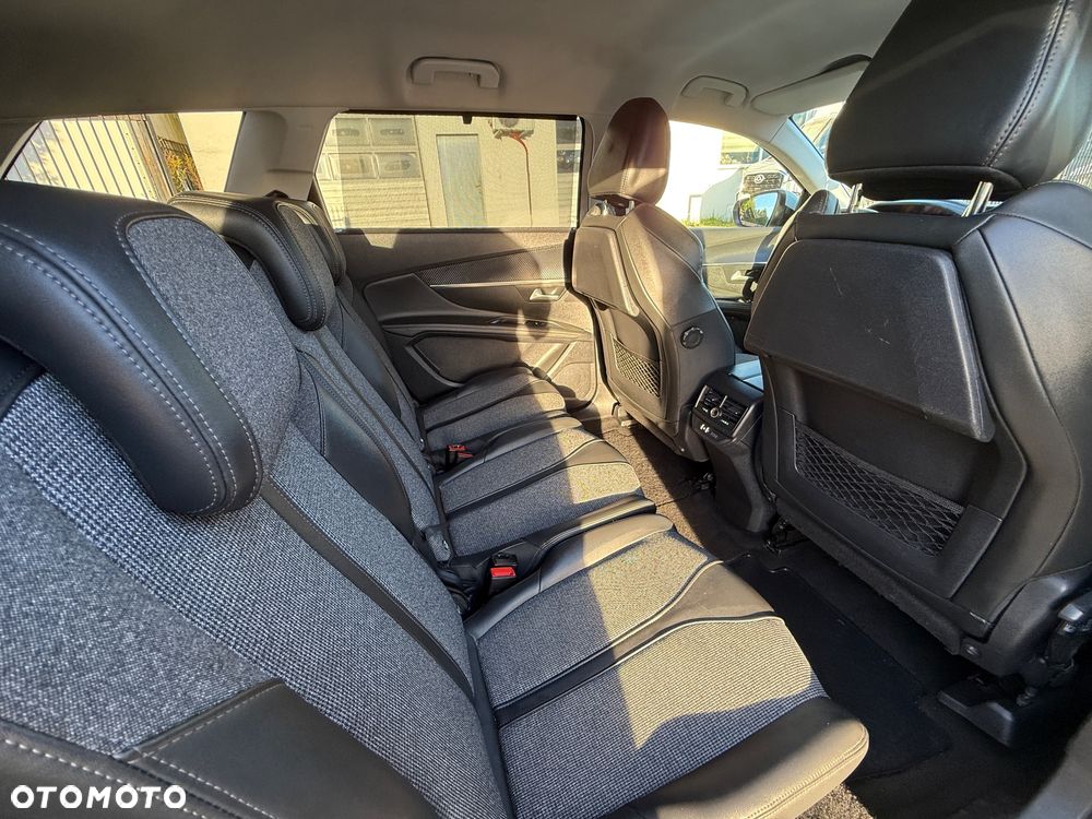 Peugeot 5008 1.5 BlueHDi Allure S&S - 23