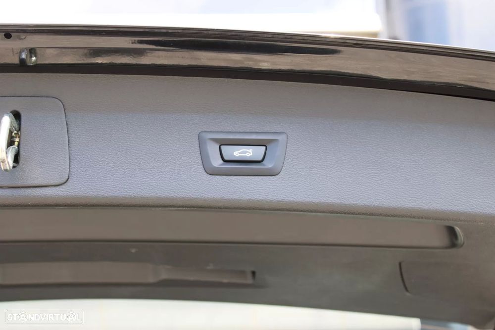 BMW X1 16 d sDrive - 10