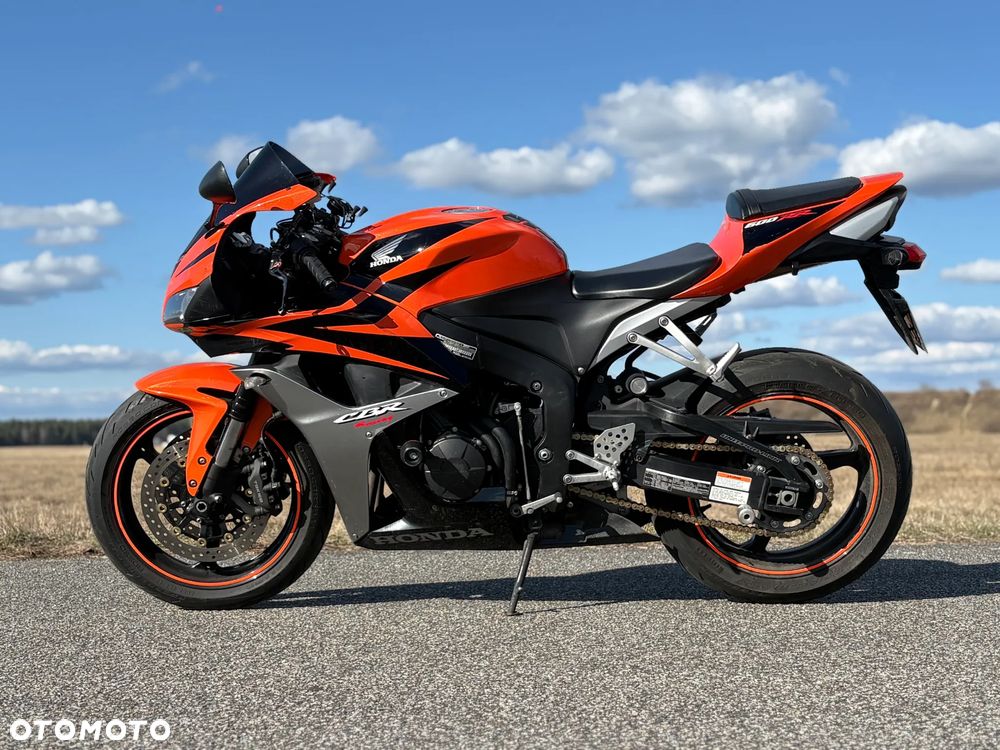 Honda CBR - 3