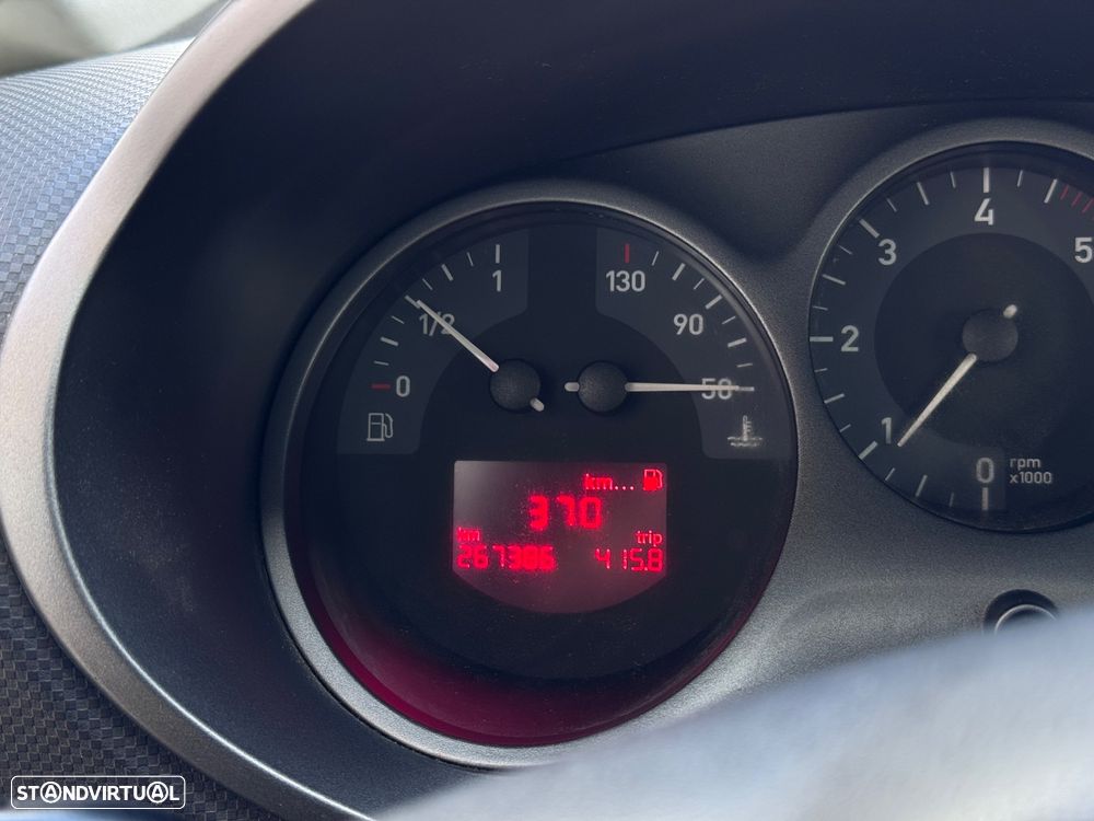 SEAT Leon 2.0 TDI Sport Up - 9