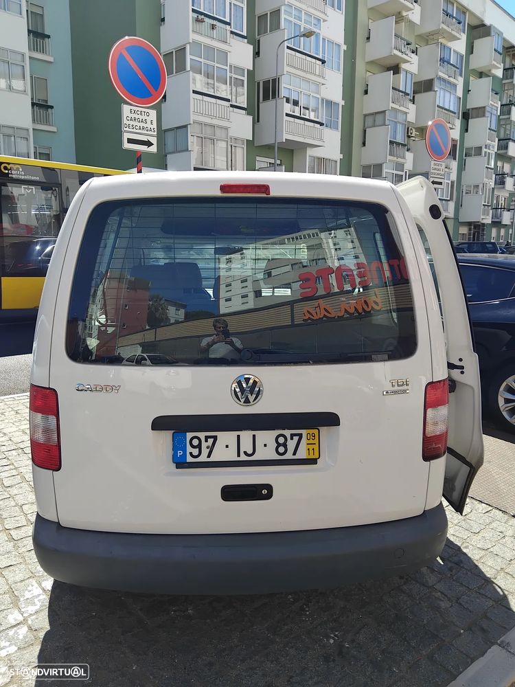 Volkswagen Caddy 2009 photo 2