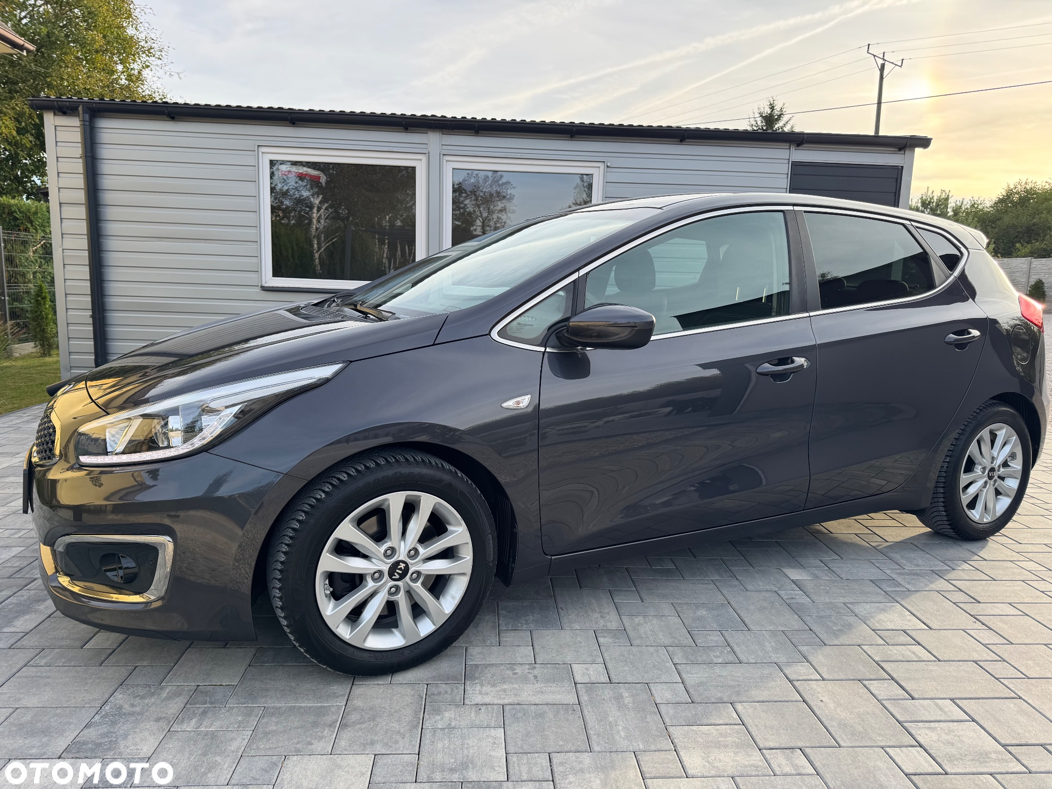Kia Ceed 1.4 CVVT ISG Dream Team Edition - 13