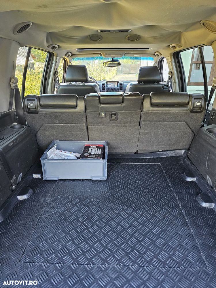 Nissan Pathfinder 2.5 dCi LE - 12