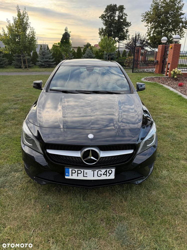 Mercedes-Benz CLA - 4