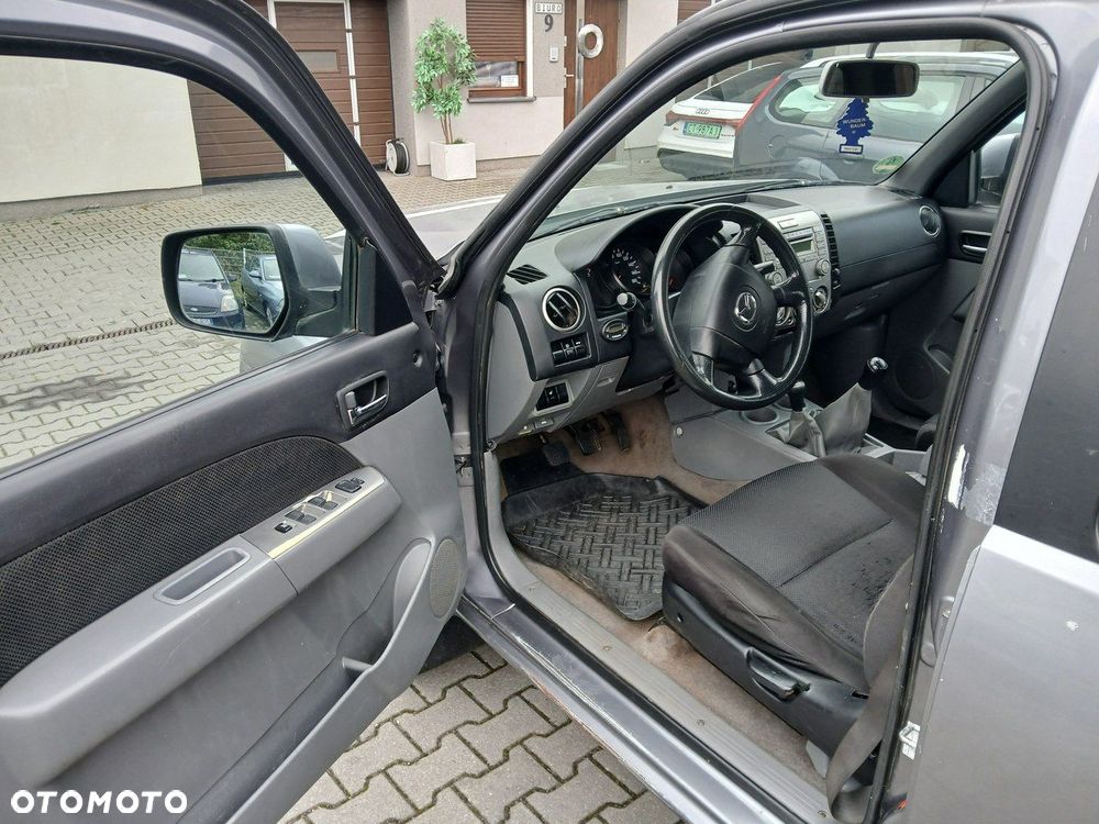 Mazda BT-50 - 10