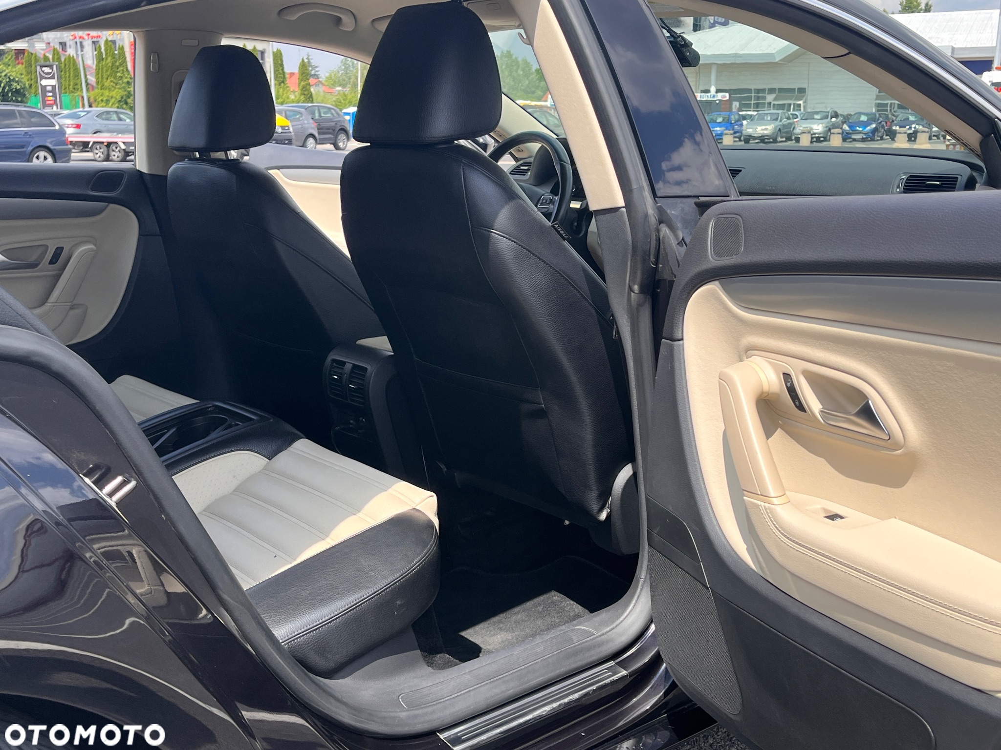 Volkswagen Passat CC 2.0 TSI DSG - 28