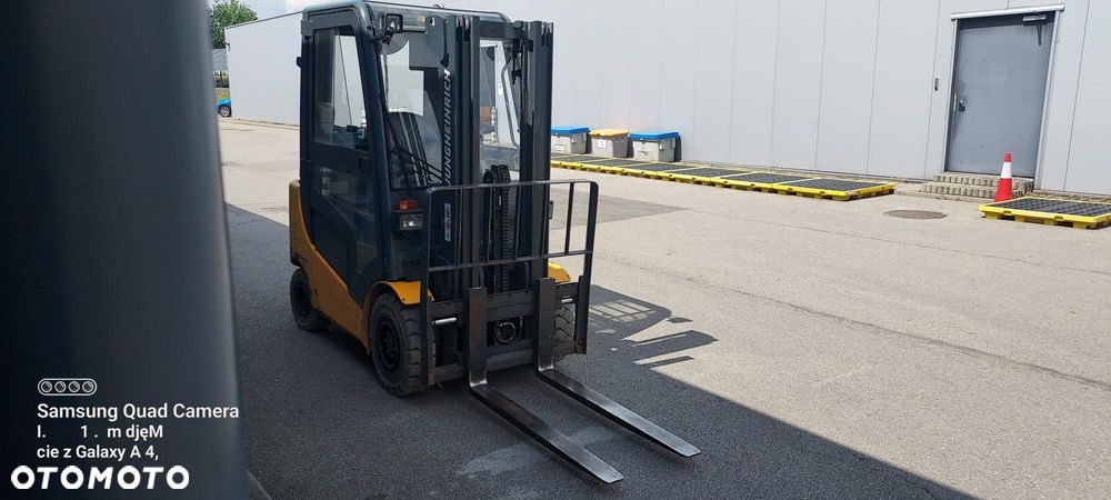 Jungheinrich TFG 320 - 1