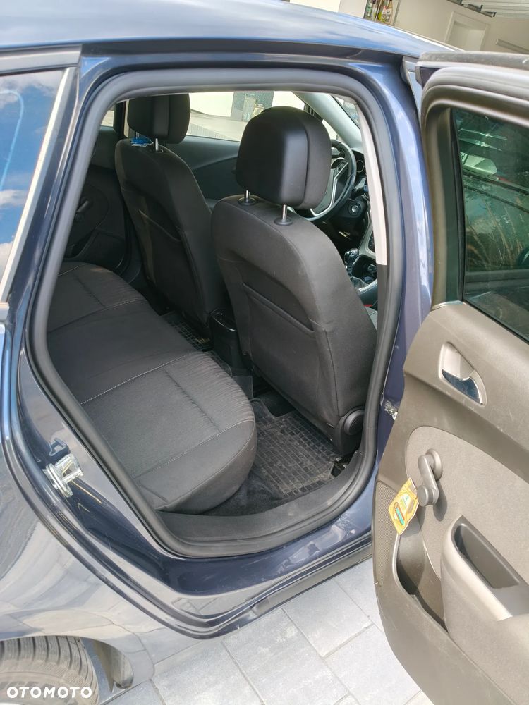 Opel Astra 1.6 Style - 9