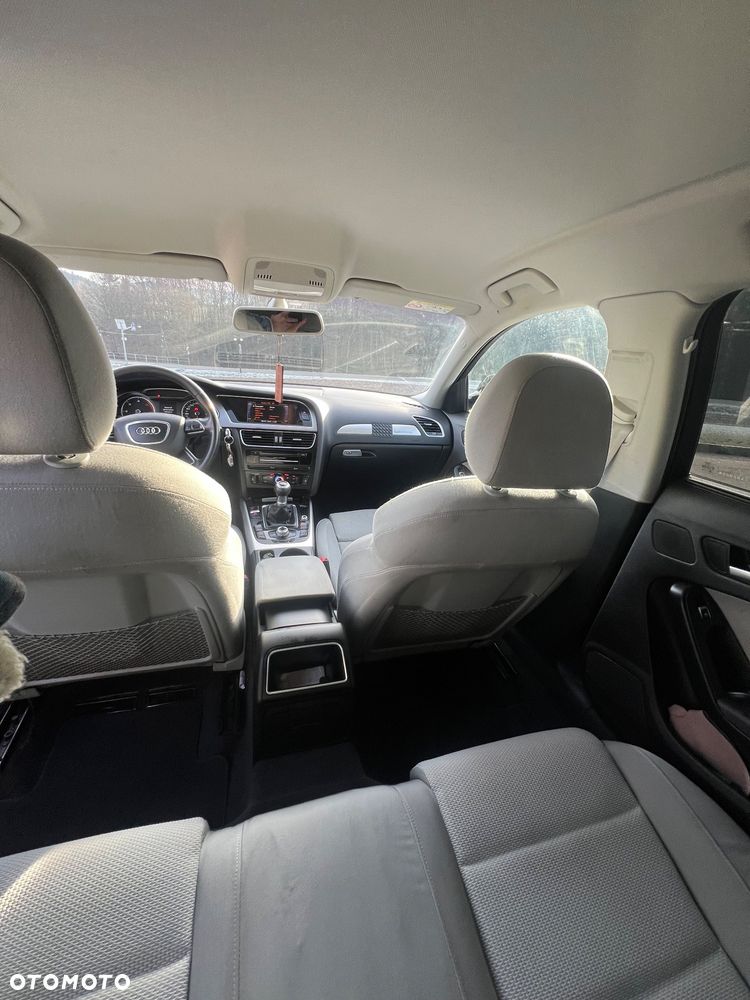 Audi A4 Allroad 2.0 TDI Quattro - 15