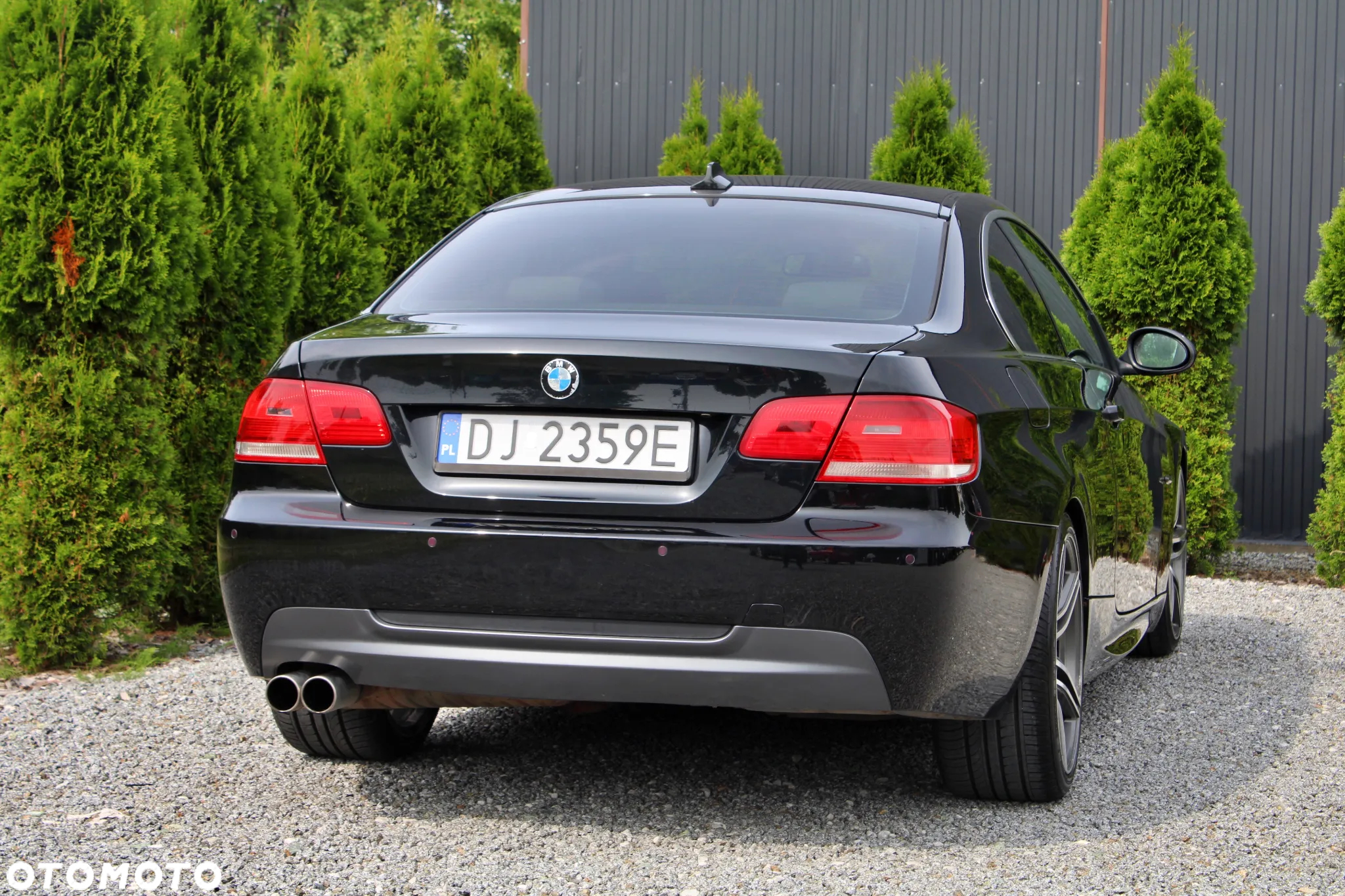 BMW Seria 3 325i Coupe - 12