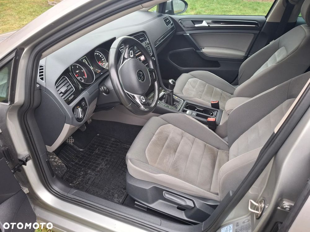 Volkswagen Golf 2.0 TDI 4Motion (BlueMotion Tech) Highline - 8