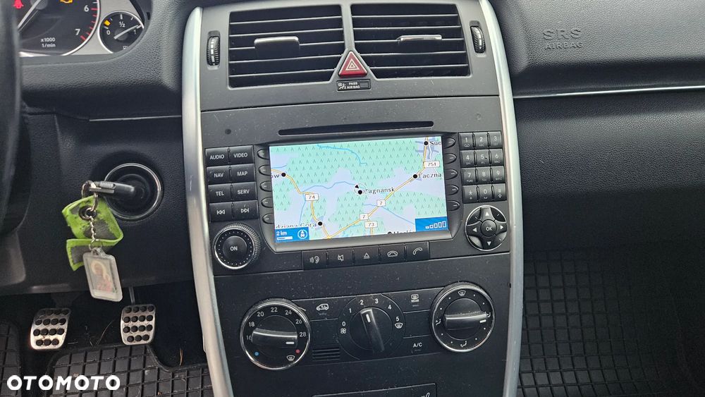 Mercedes-Benz Klasa B 200 - 14