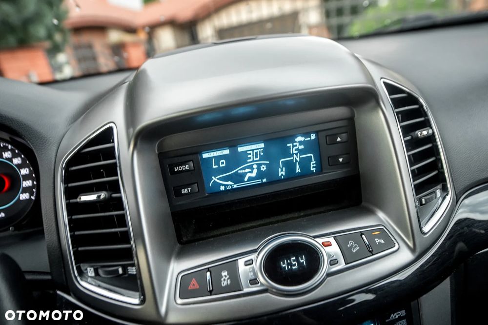 Chevrolet Captiva 2.4 AWD Automatik LT+ - 26