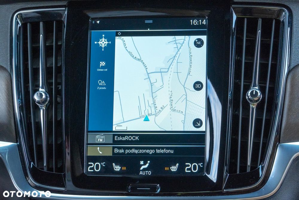 Volvo V90 Cross Country - 25