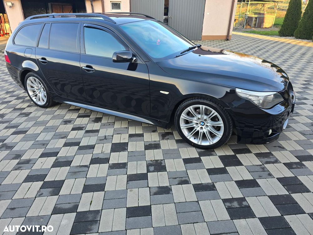 BMW Seria 5 520d Touring - 8