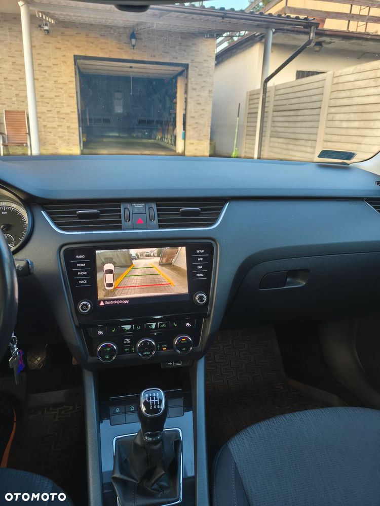 Skoda Octavia 1.5 TSI GPF ACT Ambition - 9