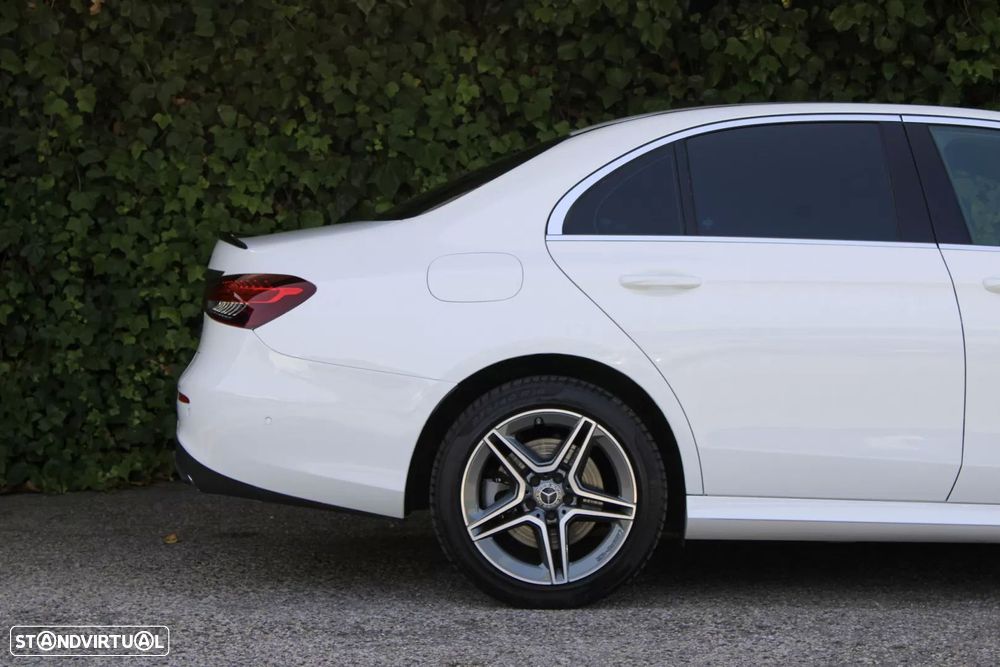 Mercedes-Benz E 300 de AMG Line - 5