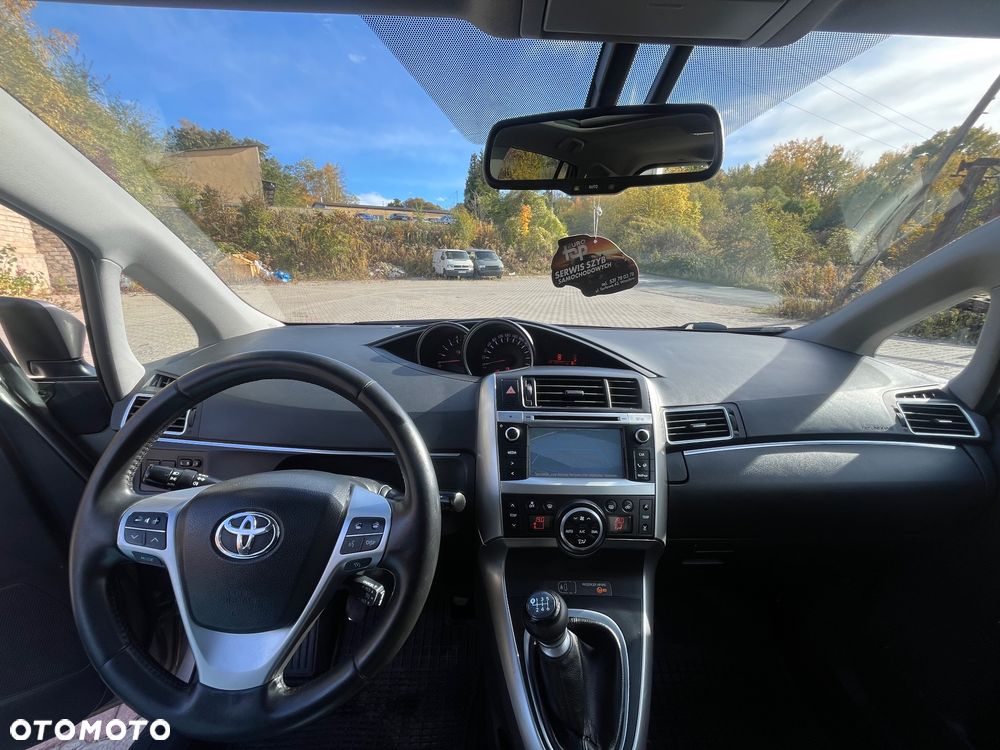 Toyota Verso 1.6 D-4D Prestige 7os - 25