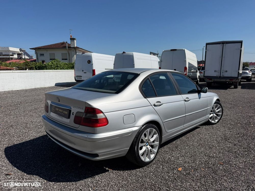 BMW 320 d - 4