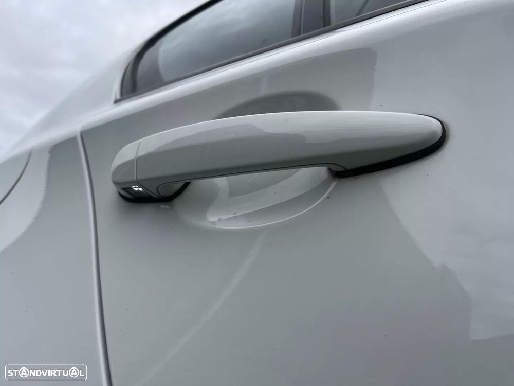 BMW 118 d DPF Edition Sport - 24