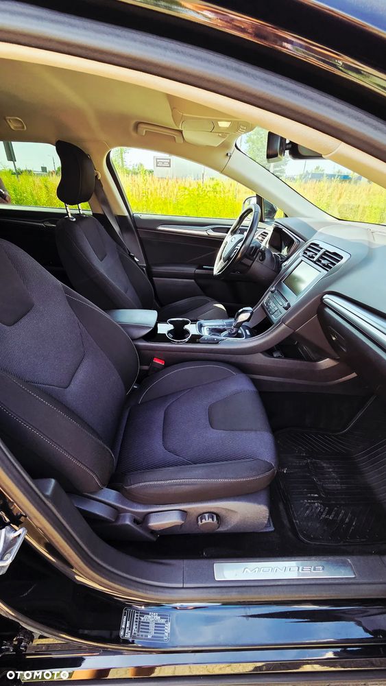 Ford Mondeo 2.0 TDCi Titanium PowerShift - 10