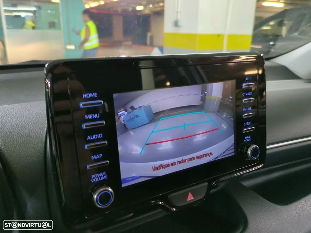 Toyota Yaris 1.5 HDF Comfort Plus - 11
