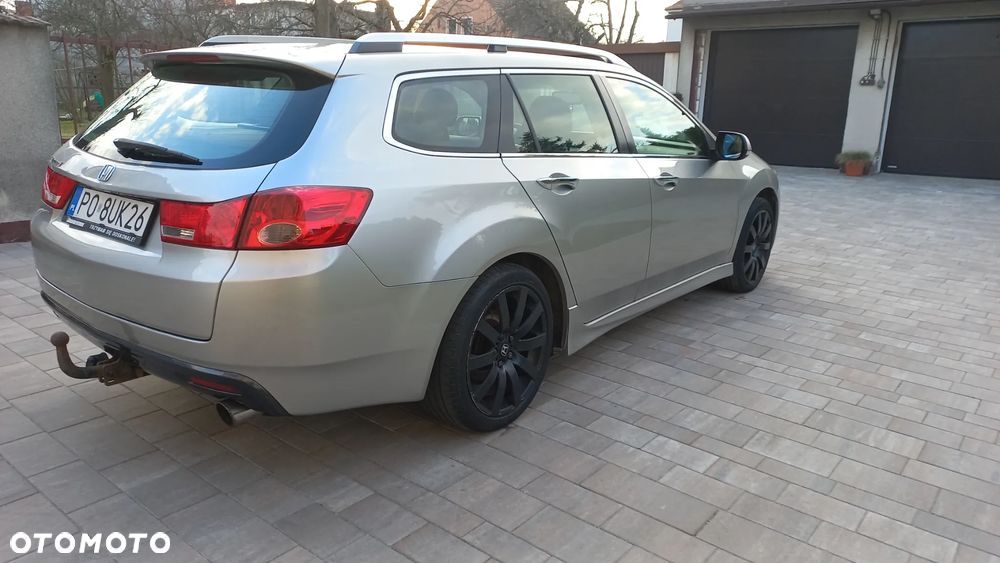 Honda Accord 2.0 Elegance Advantage - 9