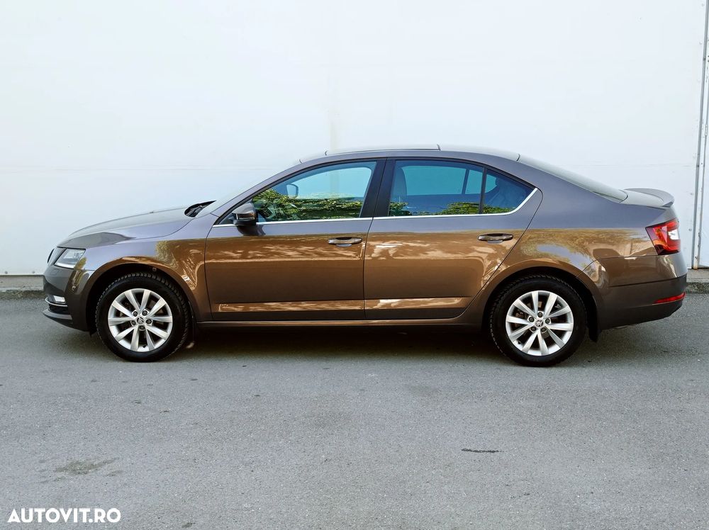 Skoda Octavia 2.0 TDI 4X4 STYLE - 3