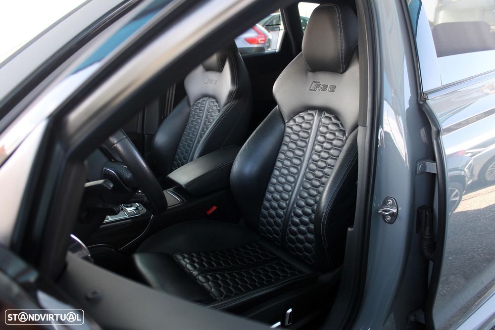 Audi RS6 Avant - 8