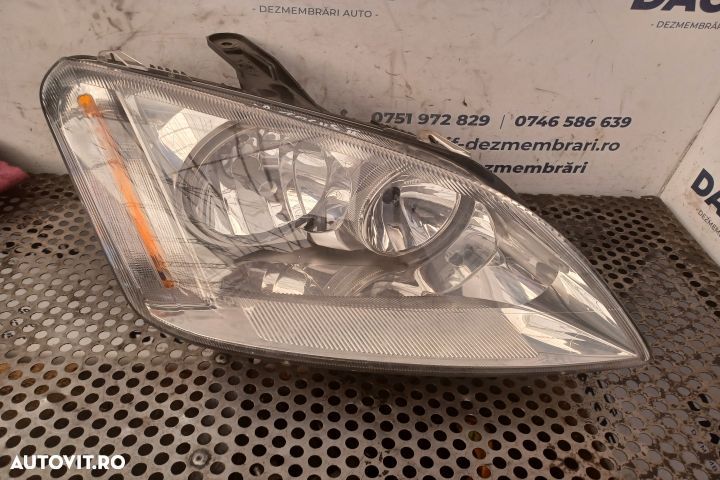Far dreapta Ford Focus 2 [2004 - 2008] Sedan 4-usi 1.6 TDCi MT (109 h - 1