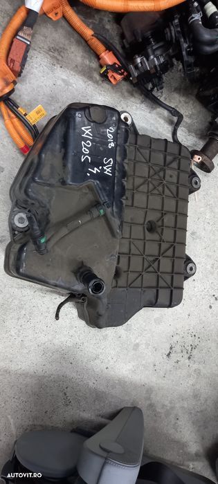 Rezervor adblue Mercedes C-class W205 2.2 cdi 2018 - 1
