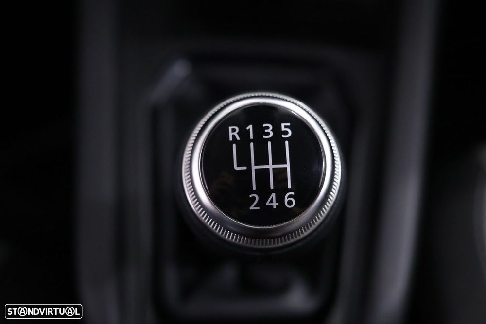 Renault Clio 1.0 TCe Evolution - 31