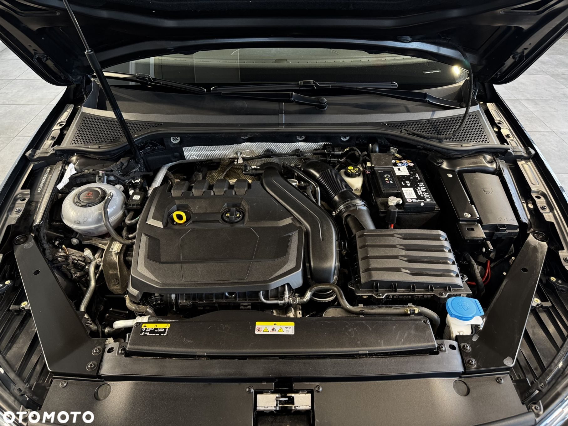 Volkswagen Passat - 26