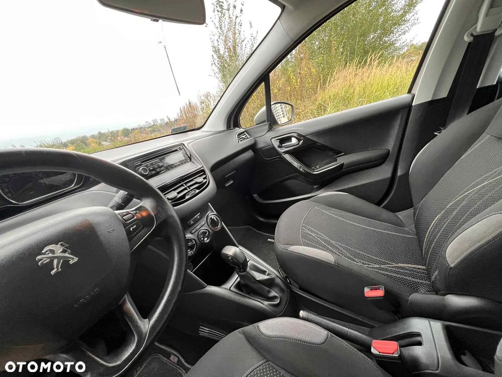 Peugeot 208 1.4 VTi Active - 4