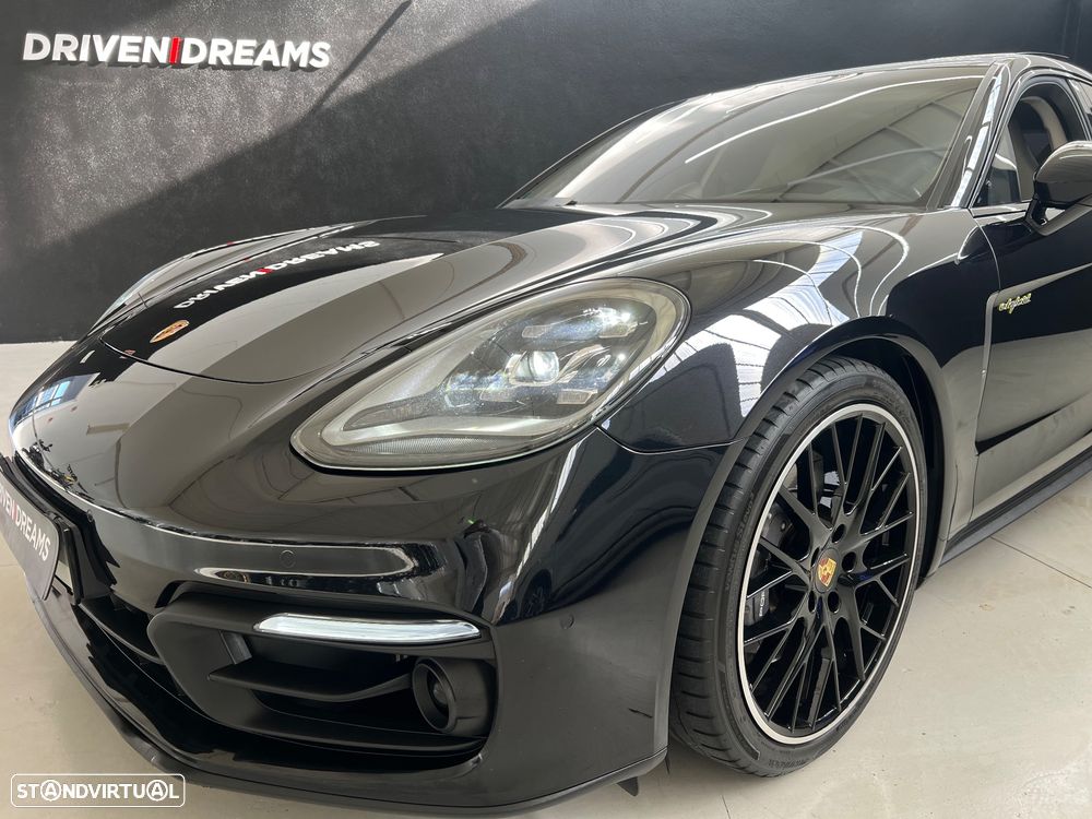 Porsche Panamera 4 E-Hybrid Platinum Edition - 20