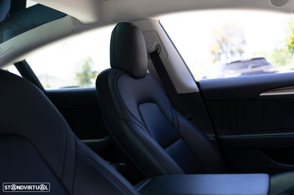 Tesla Model 3 Long Range AWD Dual Motor - 27