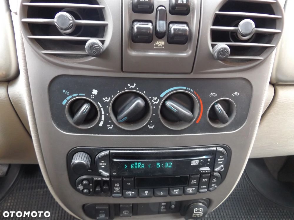 Chrysler PT Cruiser - 27
