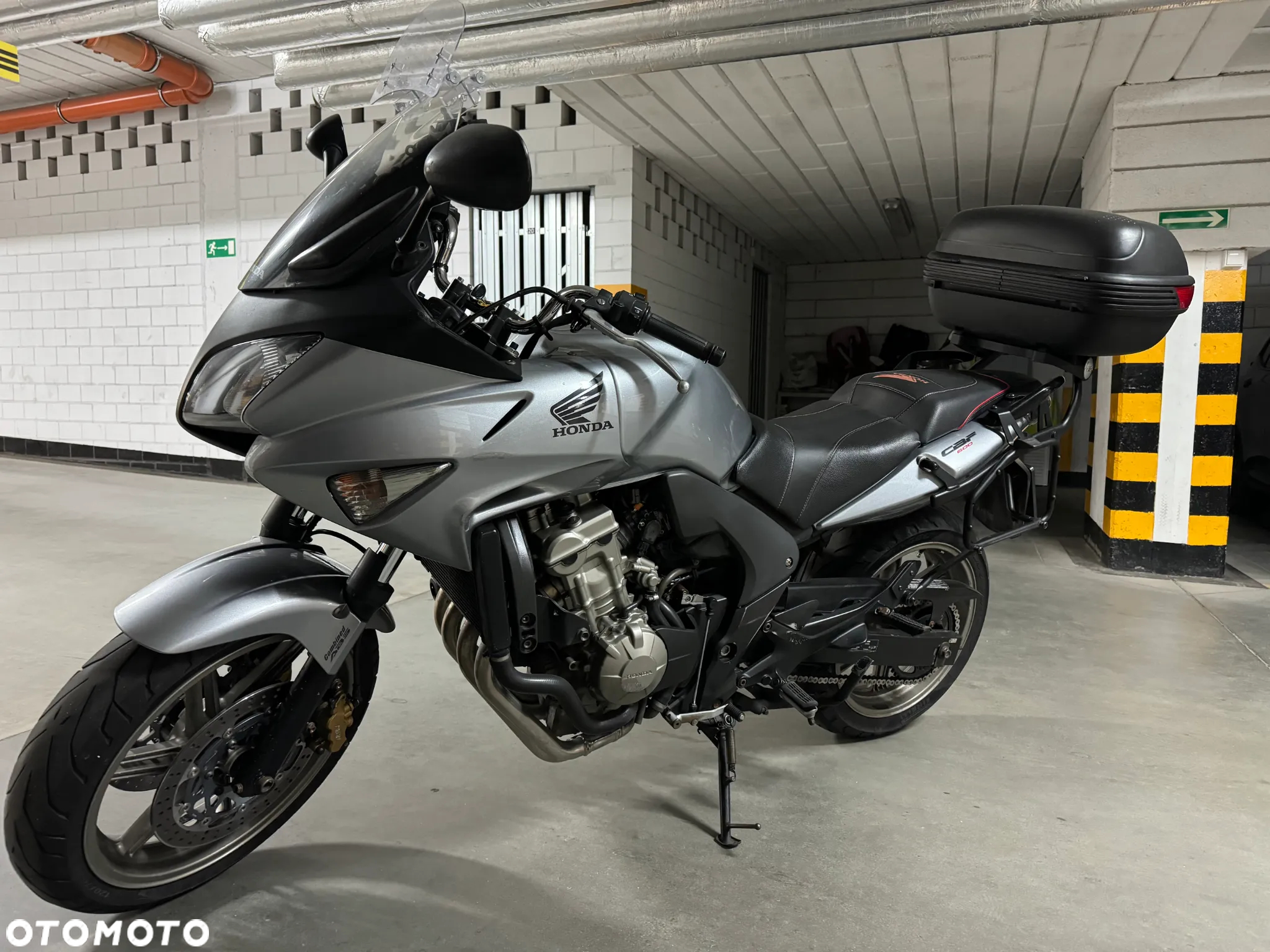 Honda CBF - 3