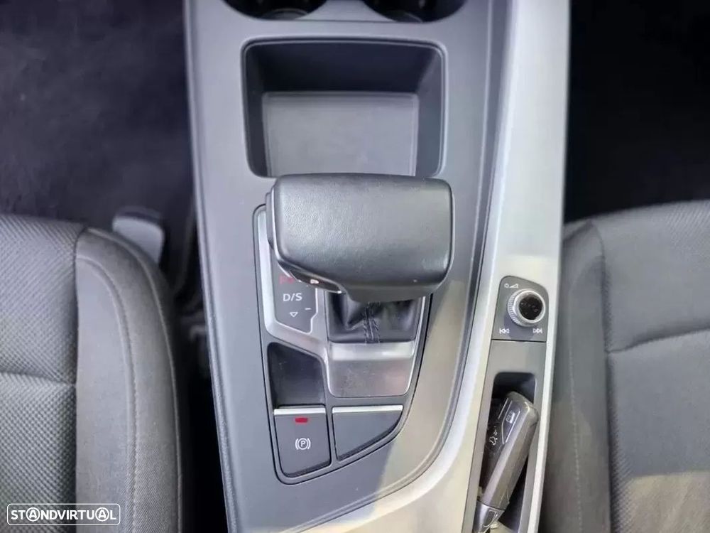 Audi A4 Avant 35 TDI Advanced S tronic - 41