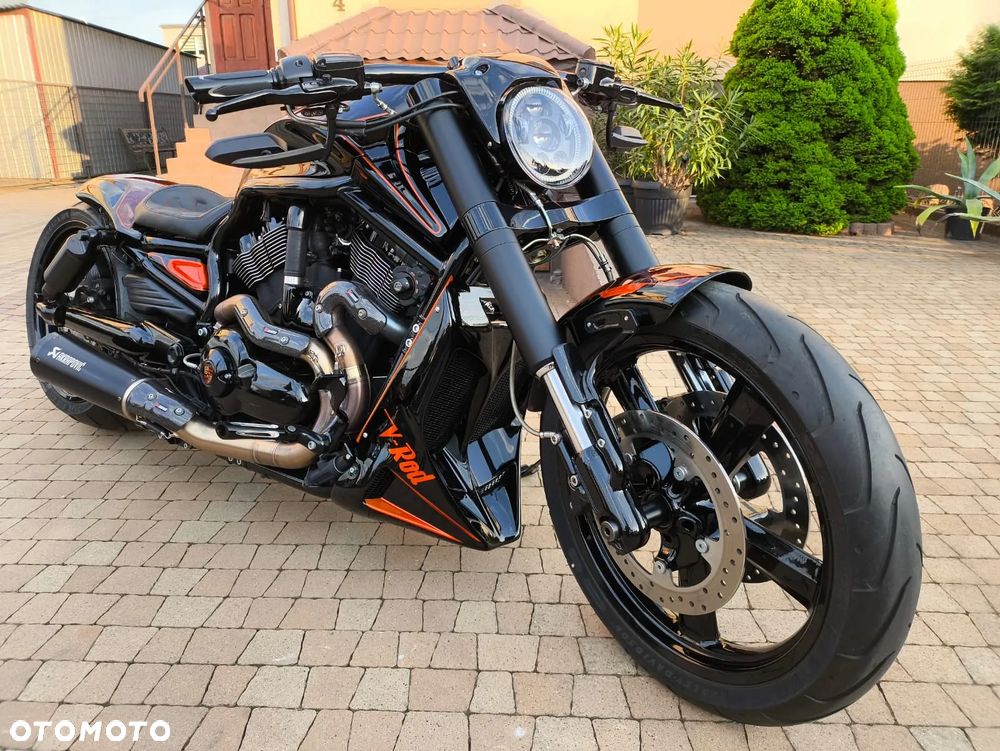Harley-Davidson V-Rod Muscle - 29