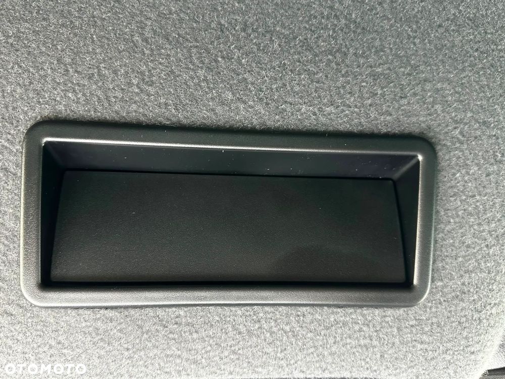 Mercedes-Benz Sprinter - 18
