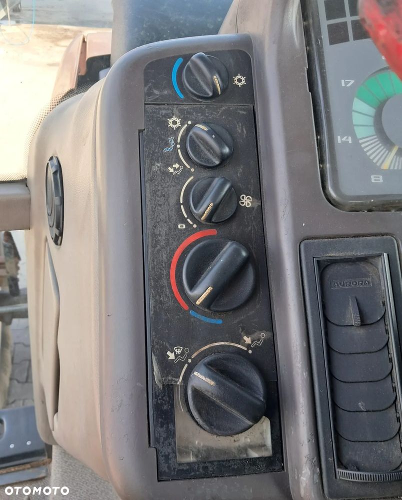 Renault Ares 626RZ - 20
