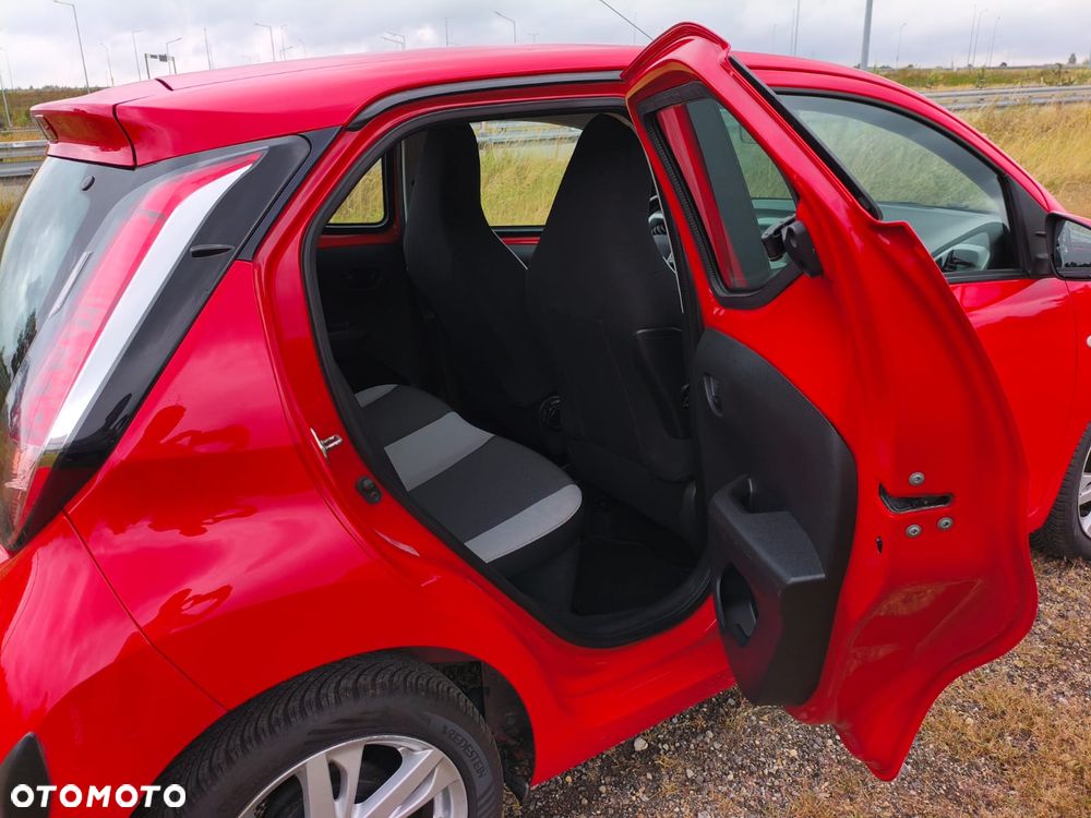 Toyota Aygo 1.0 VVT-i Sprint EU6 - 19