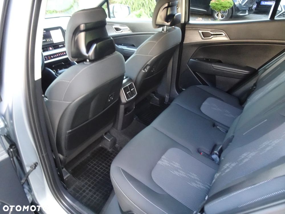 Kia Sportage 1.6 T-GDI MHEV L 2WD DCT - 17