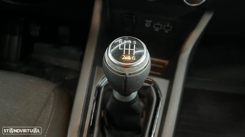 Renault Clio - 12