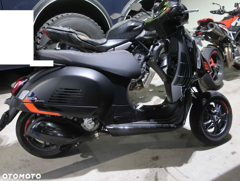 Vespa GTS - 3